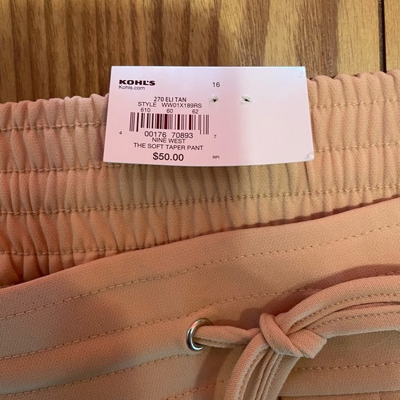 Nine West Slim Straight Taper Pant- Size 16 - Picture 7 of 10